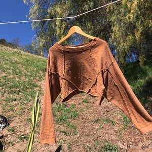 Very cute cropped Free People long sleeve!